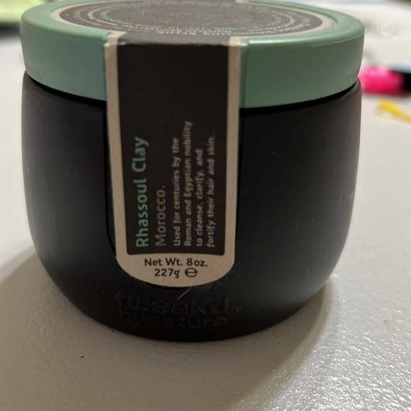 Tweakd Cleansing Volumizing Scrub NWT - Picture 2 of 5